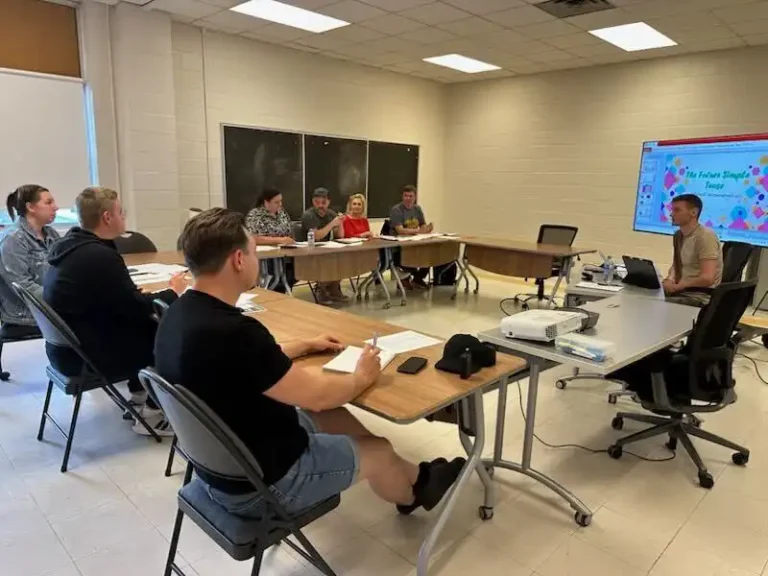 English classes roundtable